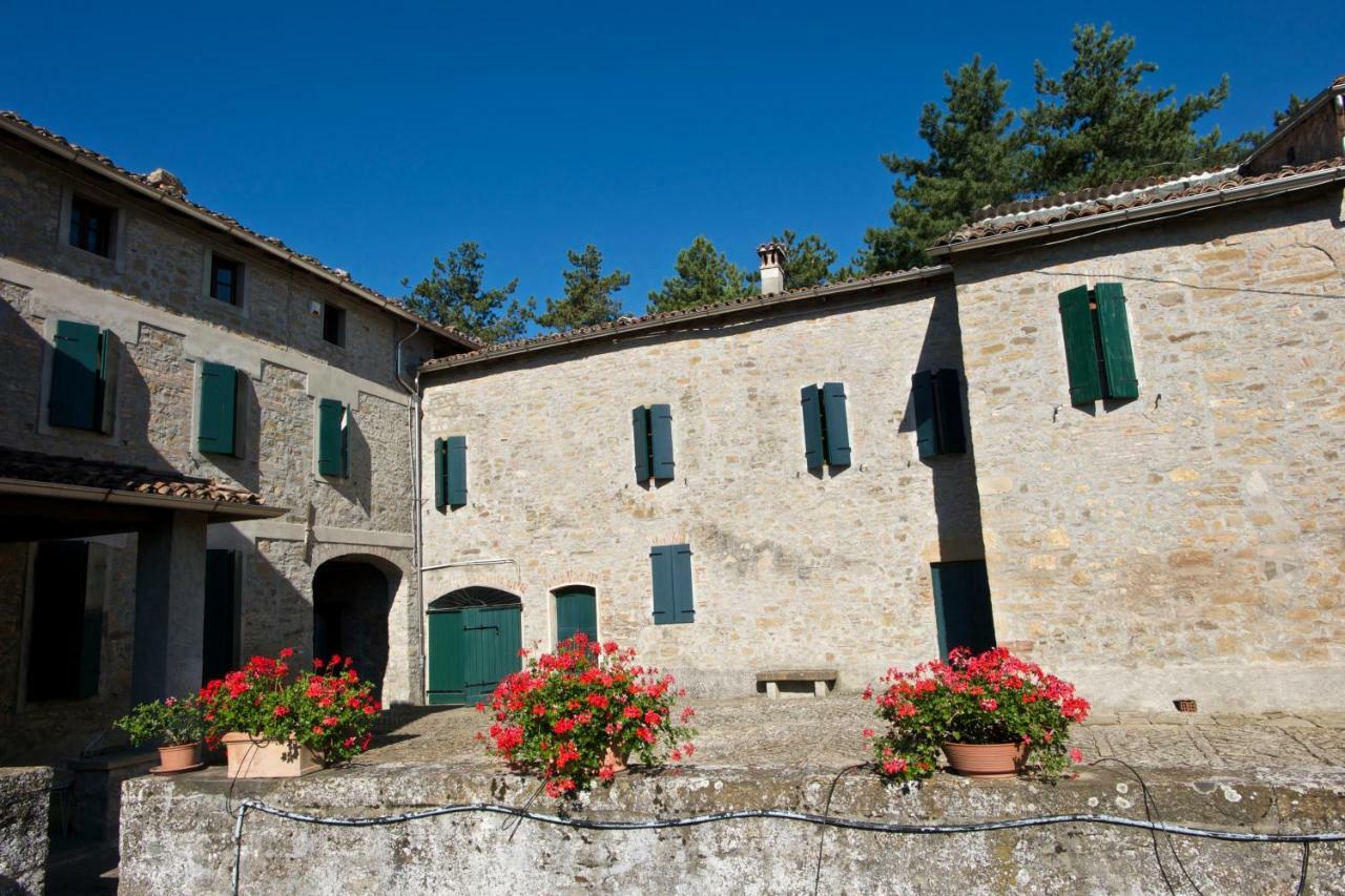 La Corte Bonomini Bed and Breakfast Neviano degli Arduini Exterior foto